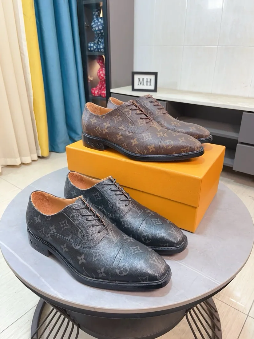 Ex-factory price 720🌹🌹High version [LV] Louis Vuitton's popular casual leather shoes🎖Fashionable and elegant🎖🎖Material: Original imported open-edge beaded cowhide, washed cowhide leather lining, original open-molded rubber outsole, high-end and classy, ​​elegant quality, instantly transforming into a handsome man ❤❤Standard\nNumber: 38-44